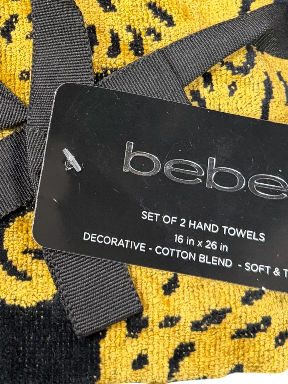 bebe NWT Beautiful Plush Gold, Black & Green Leopard Print 3pc Towel Set
